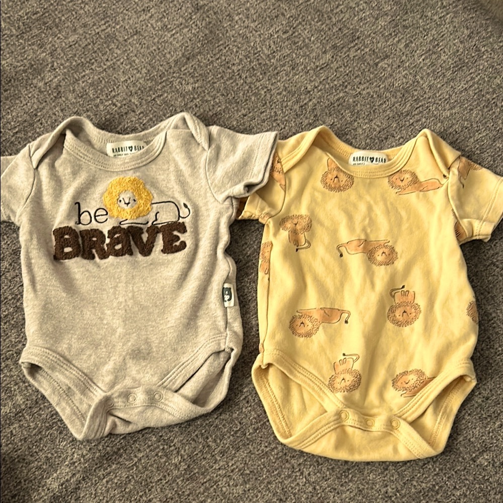 🦋 Rabbit and Bear Lion-Themed Kids One Pieces Set! Baby boy size 0-3 months